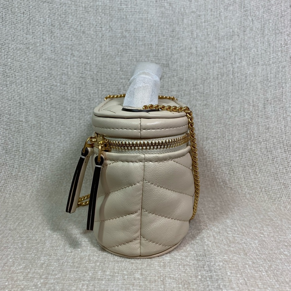 Tory Burch New Cream Quilted Leather Kira Chevron Mini Vanity Bag - BRAND NEW - Picture 5 of 16